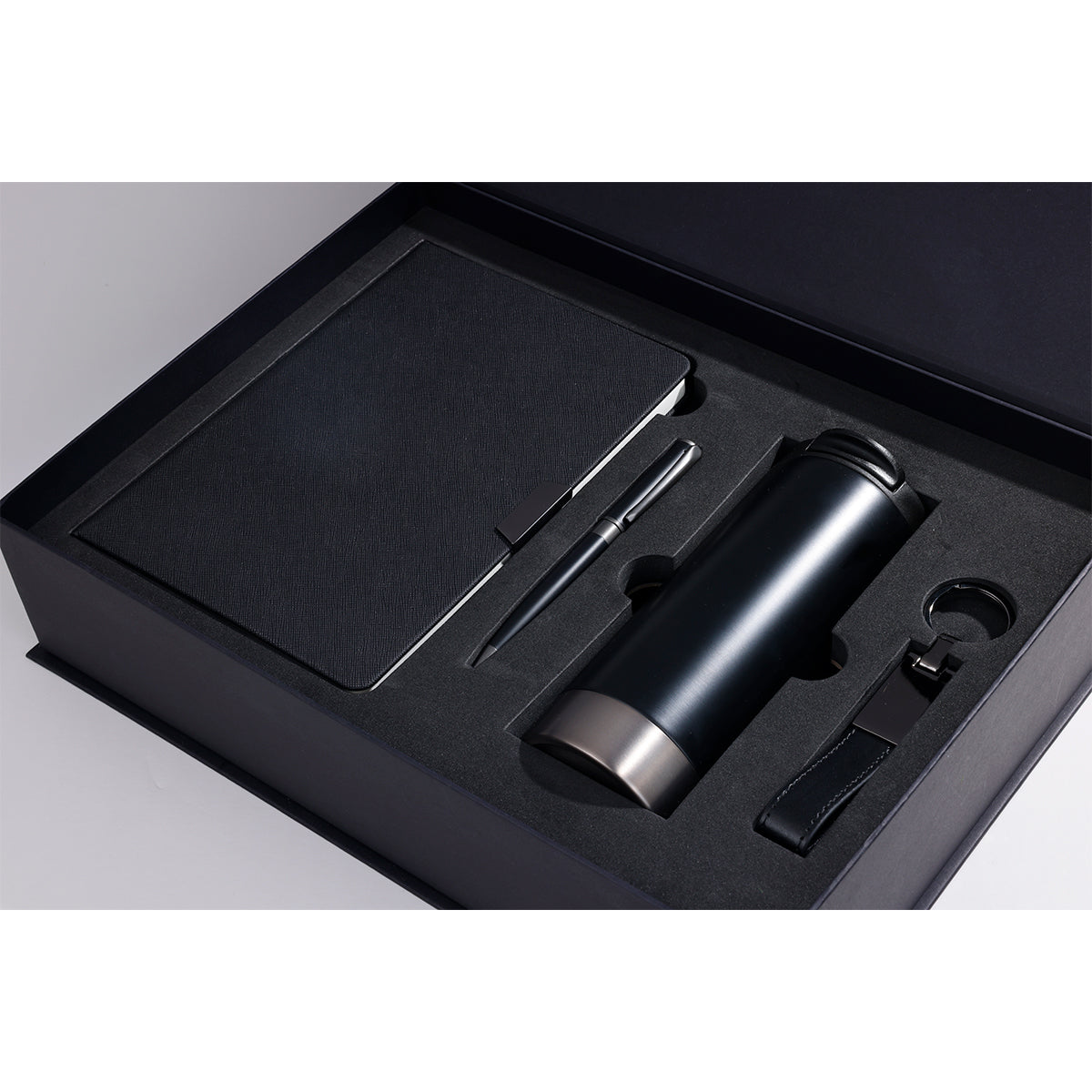 SET EJECUTIVO EREVÁN ST-057
