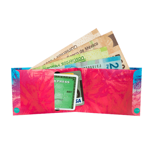 Wet Wallet