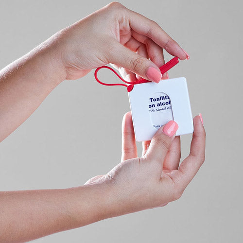 ESTUCHE CON PADS DE ALCOHOL SLD 053